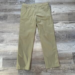 Lululemon Commission Pant Slim Fit Khaki Beige Size 31 Men’s ABC Tech Pocket